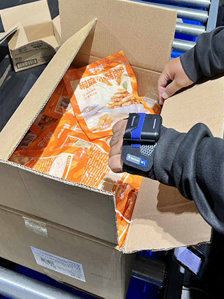 生鲜电商仓储智能分拣、高效拣货			